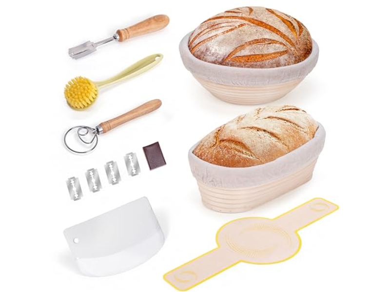 سلة بانيتون مصنوعة يدويًا من البلاستيك بأشكال متعددة باللون الطبيعي